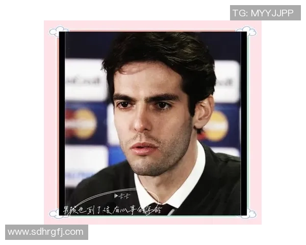 30岁退役足球明星的传奇人生与未来发展之路探讨