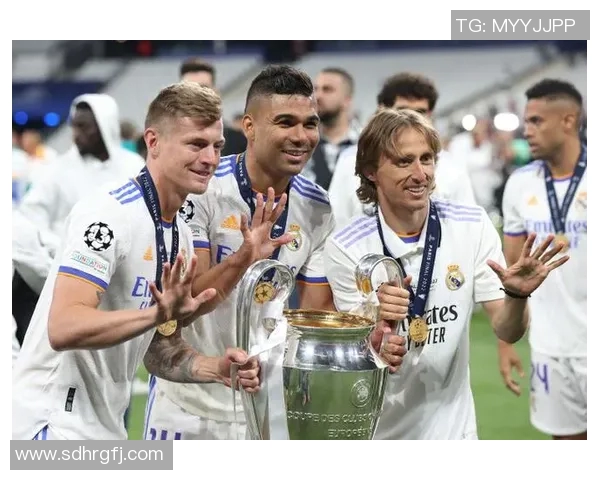 足球明星精彩瞬间高清换镜大赏尽显球场魅力与风采